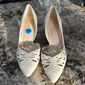 Nine West ivory 2” heels, size 10M, never worn, NWOB.
